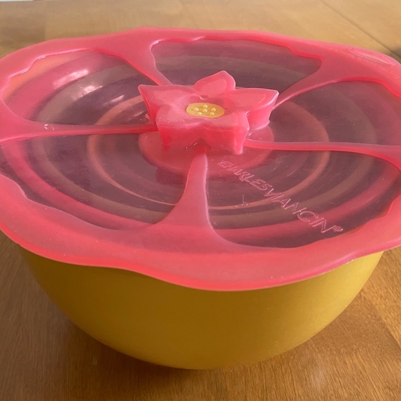 Charles Viancin Bowl Cover - Picture 1 of 4
